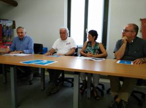 Da sinistra, Fausto Tagliani, Florio Ghinelli, Barbara Paron e don Andrea Frazzoli