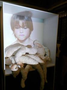 L'installazione di Mustafa Sabbagh